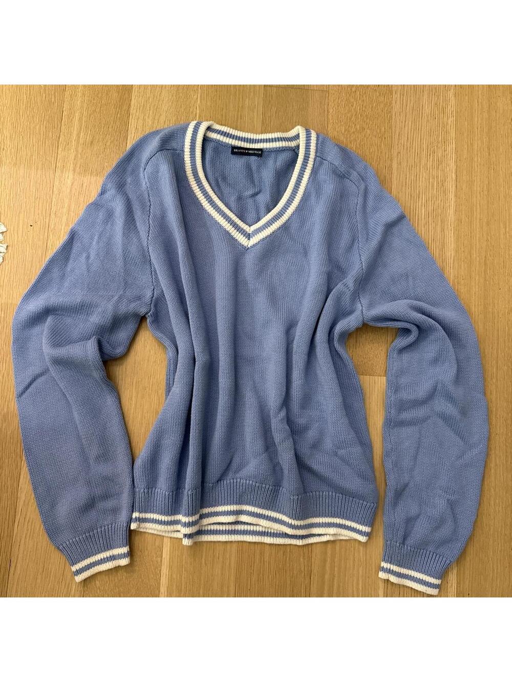 Brandy Melville Women's Blue Jumper
